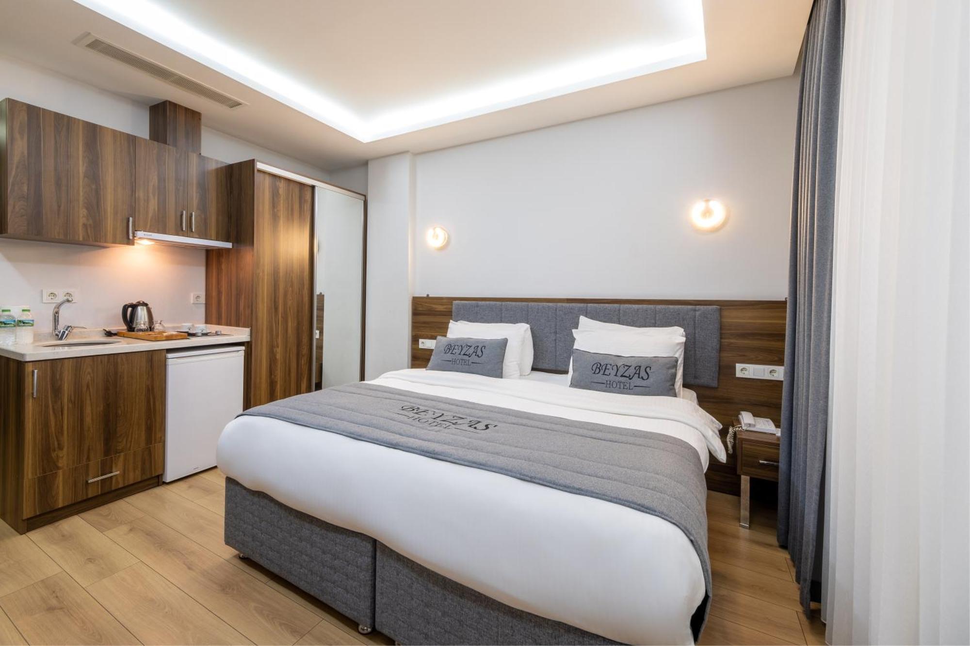 The Beyza & Suites Истанбул Екстериор снимка