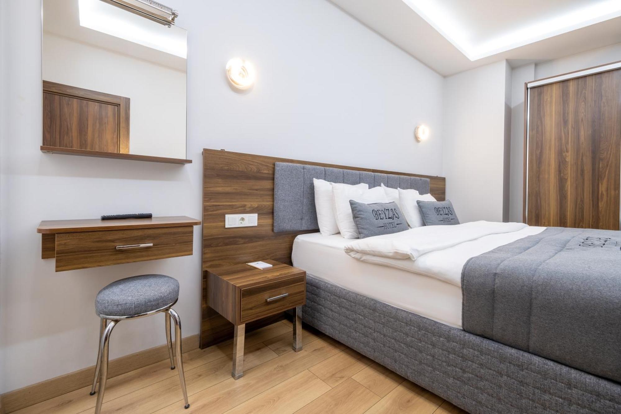 The Beyza & Suites Истанбул Екстериор снимка